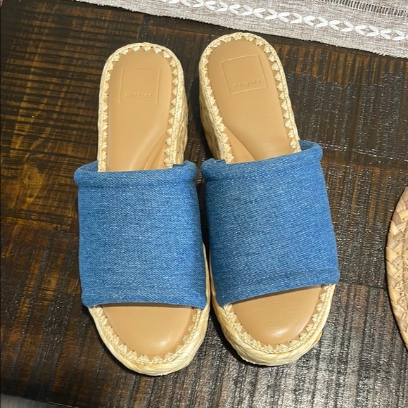 Dolce Vita Blue and Tan Mules with Denim Upper - Picture 1 of 3